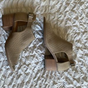 Jessica Simpson open toe booties